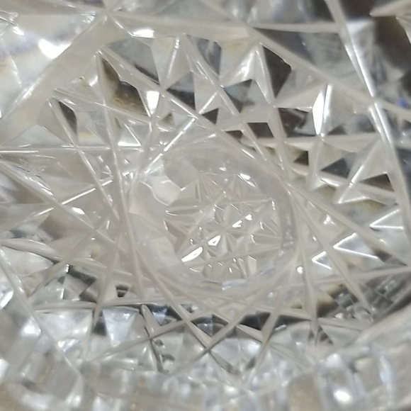 Antique HAWKES Cut Glass Nappy Dish - Picture 5 of 5